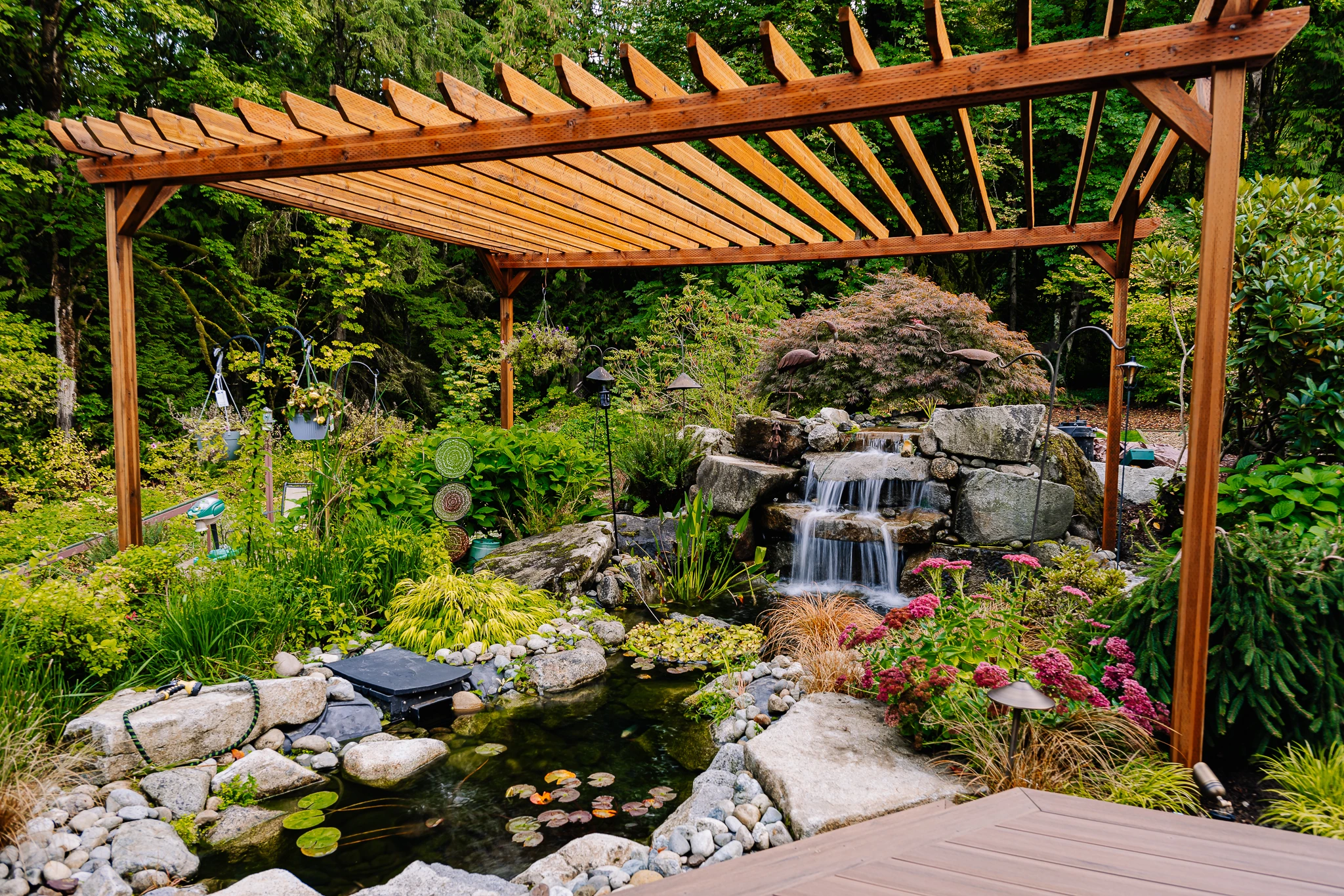 Deck cover pergolas banner